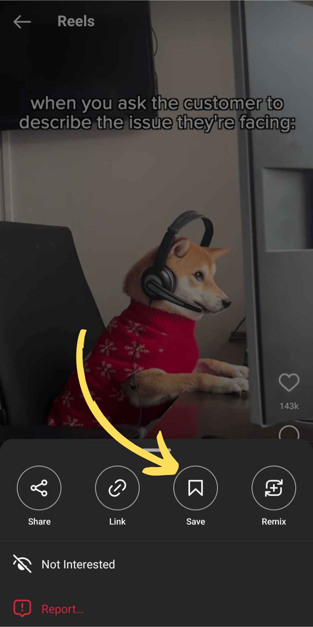 Hogyan töltsünk le Instagram-tekercseket iPhone-ra, Androidra és Desktop 7-re egy Instagram tekercsbeállítások menü, a mentési opcióra mutató nyíllal
