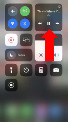 A YouTube lejátszása a háttérben (Android és iPhone) 6 Képernyőkép az iPhone Vezérlőközpontról
