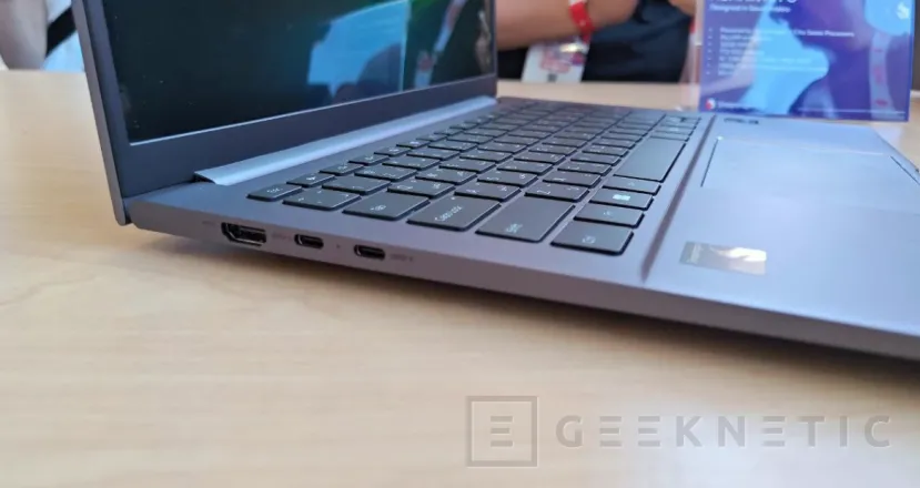 Genecetic Humain Lanza Horizon Pro: A világ első laptopja a helyi ügynökökkel integrálva a 7. rendszerbe